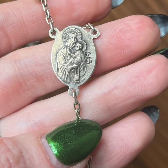 Vintage 1960s Hill Mark 925 STERLING Silver Rosary Bead Necklace Crucifix - Picture 4 of 16